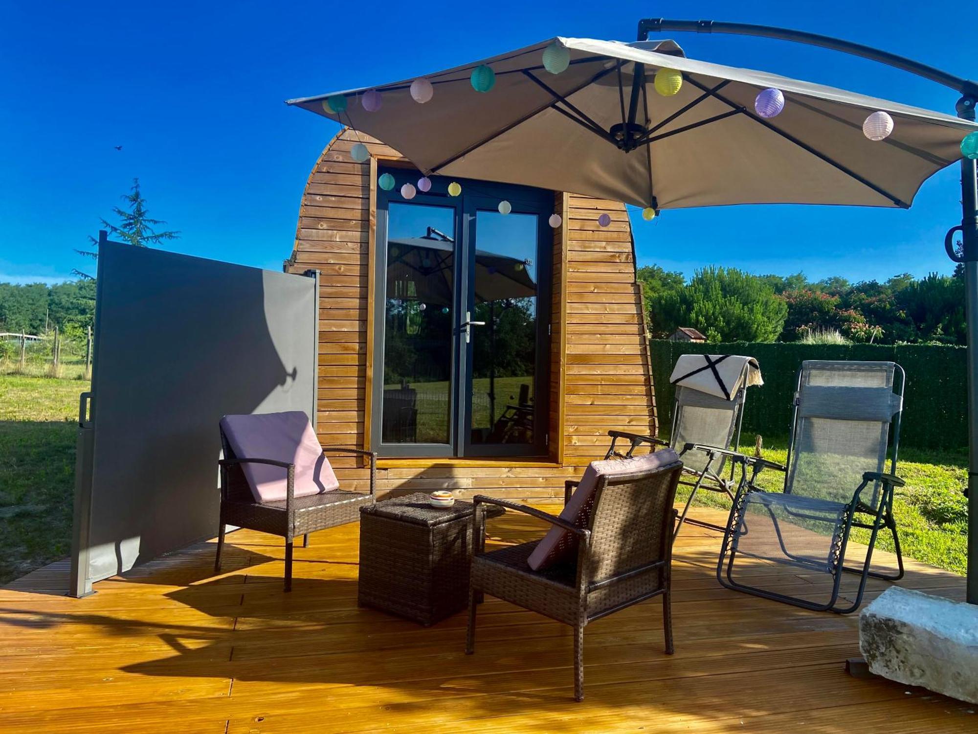 Logement Insolite : La Ruche Verte Monts-sur-Guesnes Exterior foto